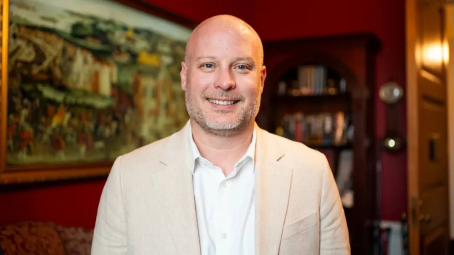 Robert Boland headshot